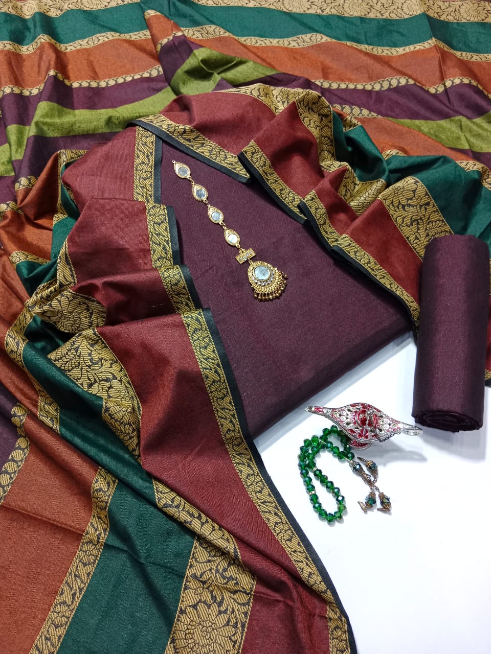 Cotton Khadi with Broshia Jackard Dupatta