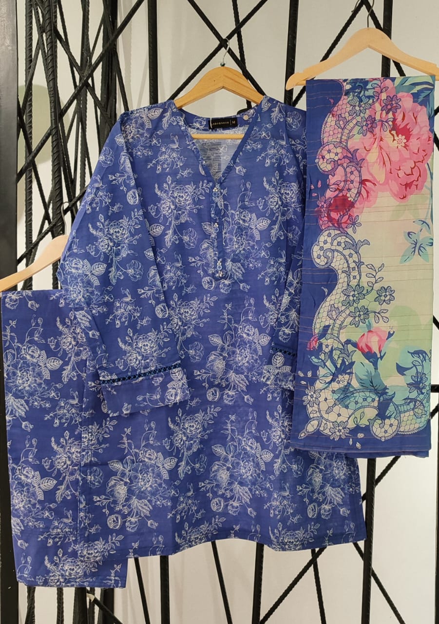 Ready To Wear Fabric: Printed Lawn