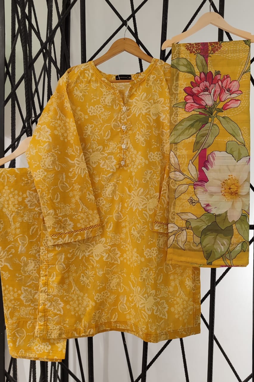 Ready To Wear Fabric: Printed Lawn
