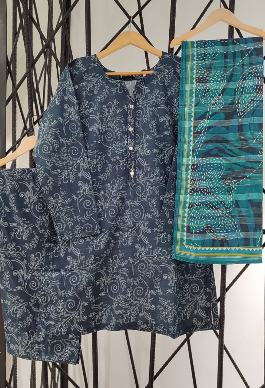 Ready To Wear Fabric: Printed Lawn
