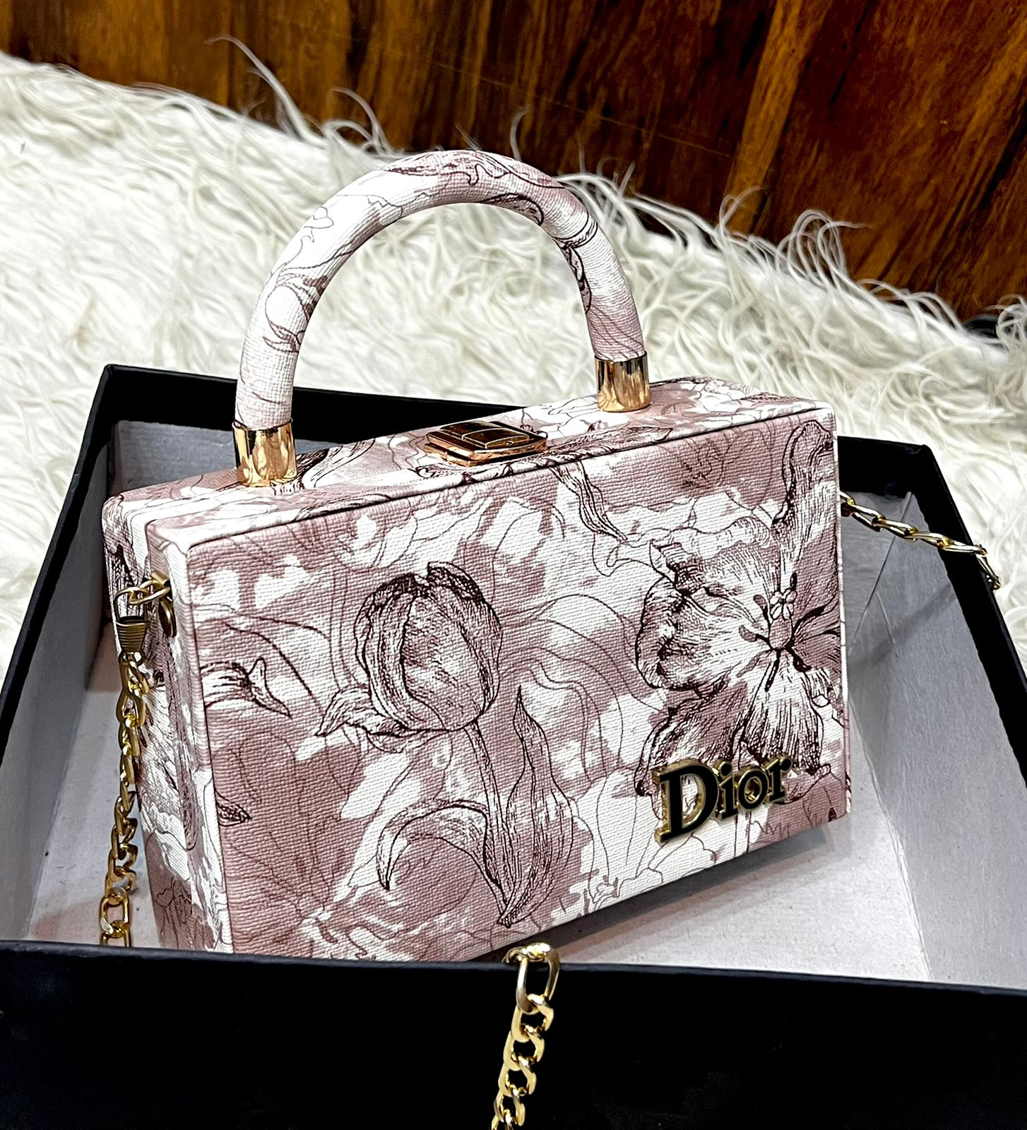 DIOR girls cute crossbody with long chain