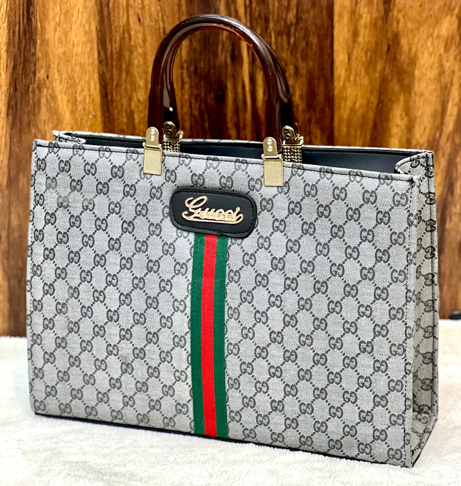 GUCCI  big size bag