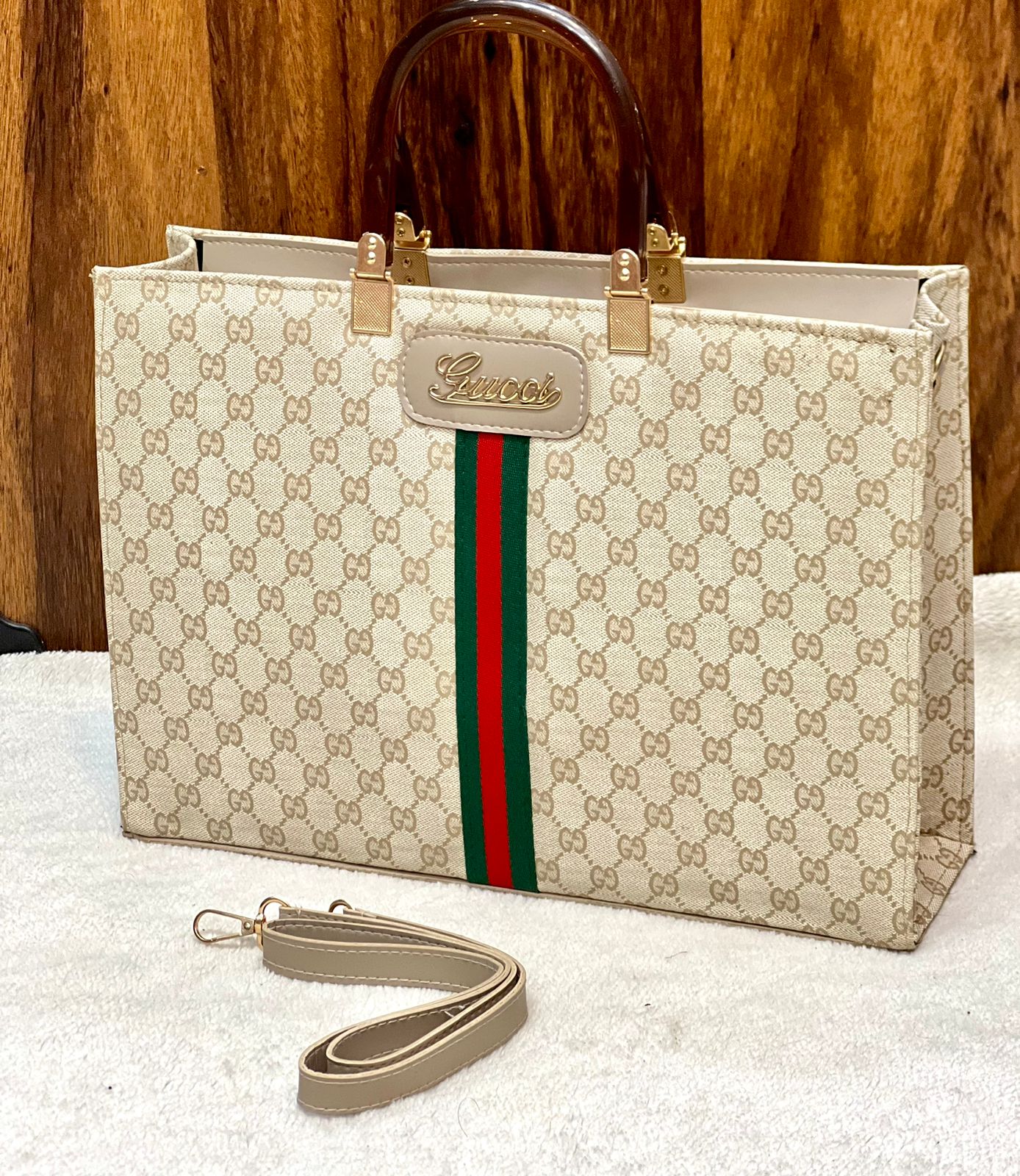 GUCCI  big size bag