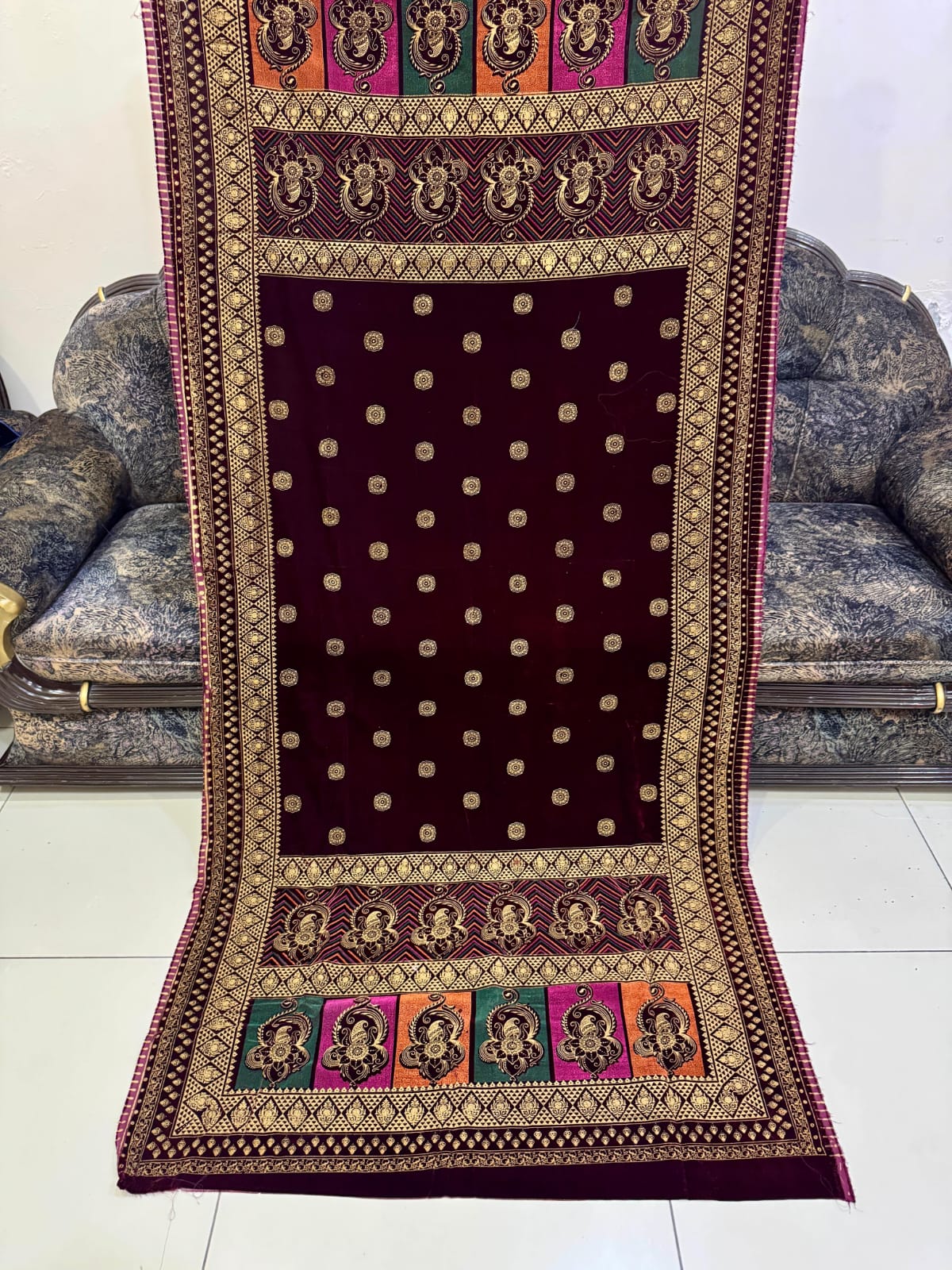 New block printed shawls collection that will enhance you look this winter