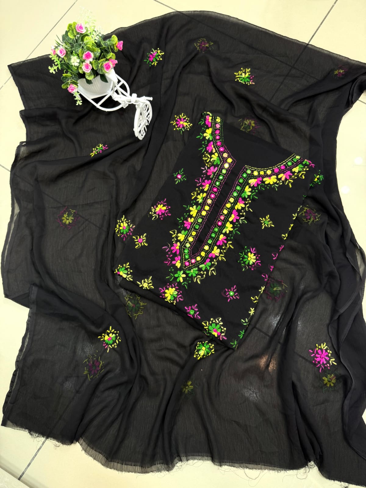 New tila embroidery velvet collection