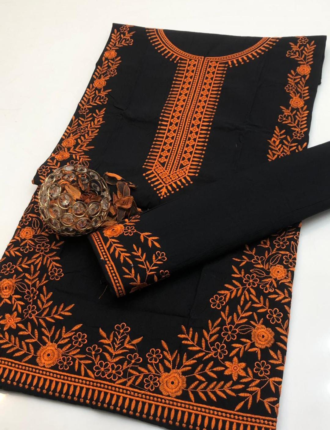 ❇New arrivals collection 💫❣ ❣ new design 2k25💫 ❇ stuff cotton 2pcs suit 👗👗