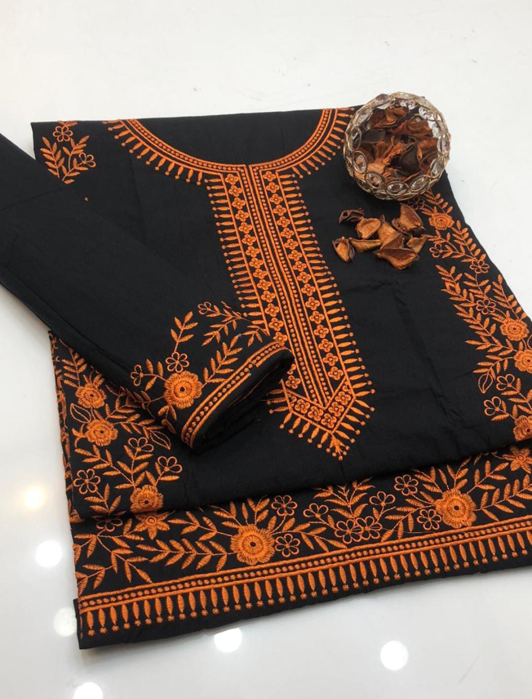 ❇New arrivals collection 💫❣ ❣ new design 2k25💫 ❇ stuff cotton 2pcs suit 👗👗