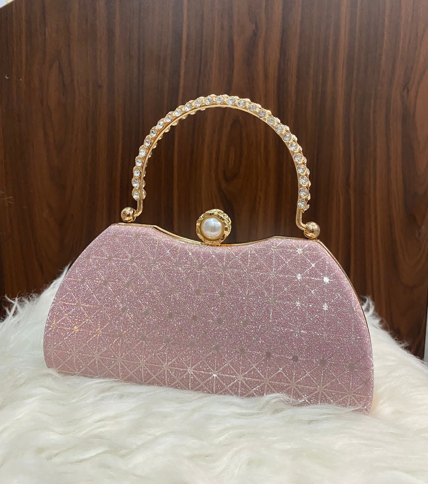 BRIDAL CLUTCH