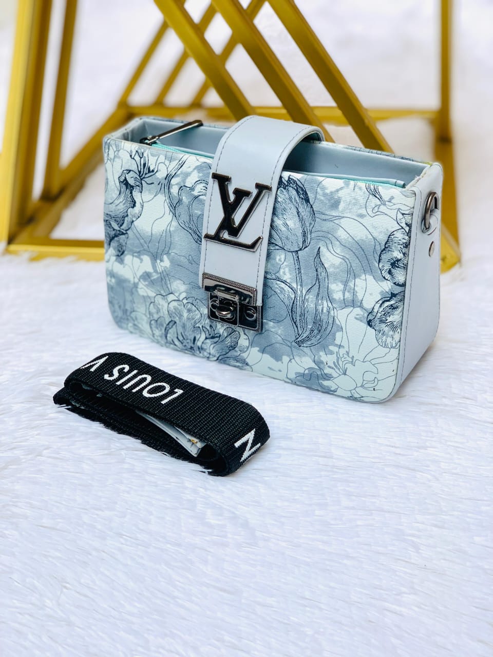 Louis Vuitton LV Desinger Cross Body Bag