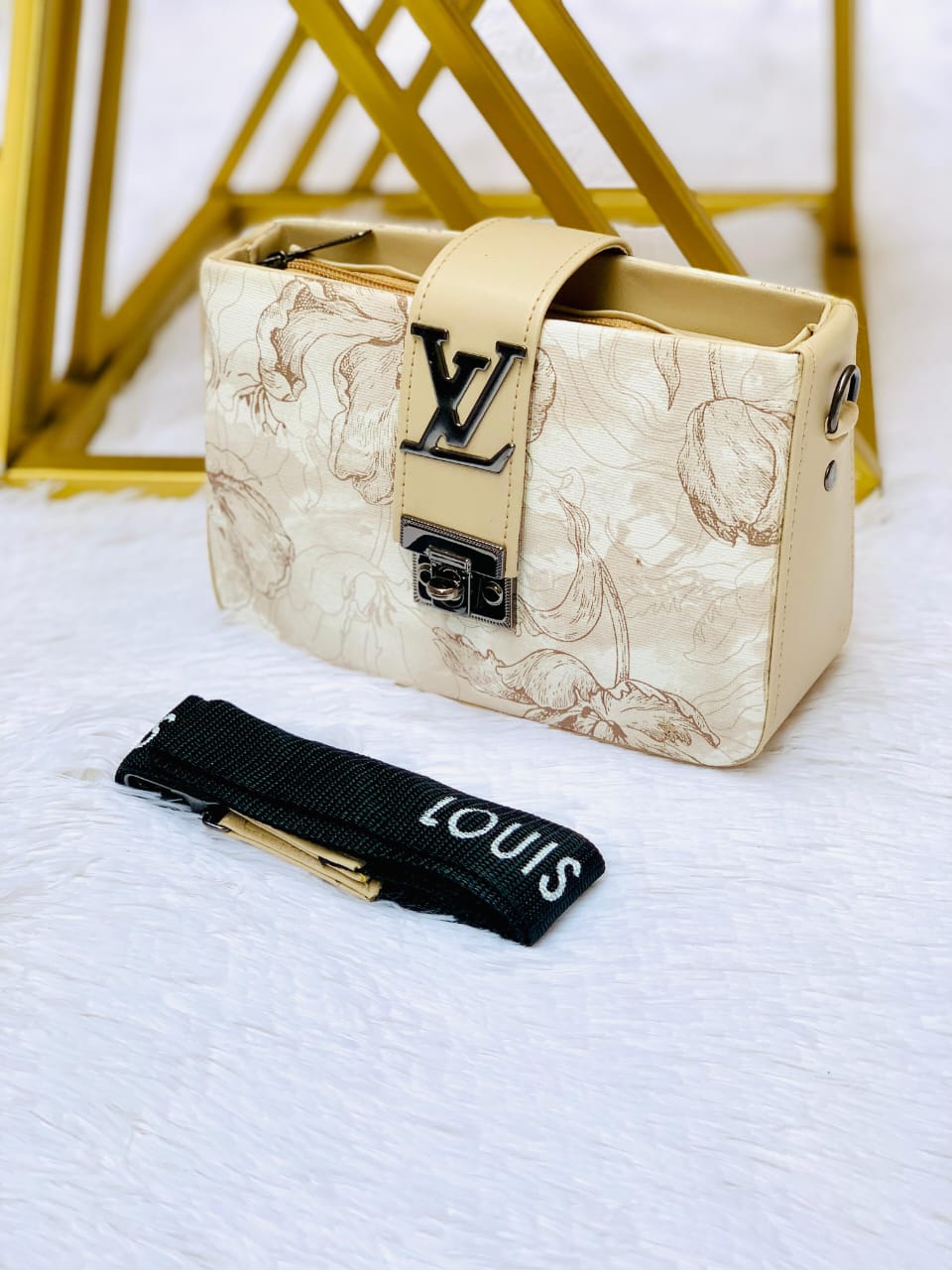Louis Vuitton LV Desinger Cross Body Bag