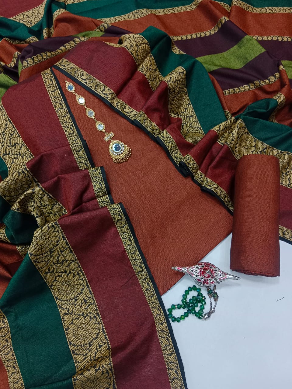 Cotton Khadi with Broshia Jackard Dupatta