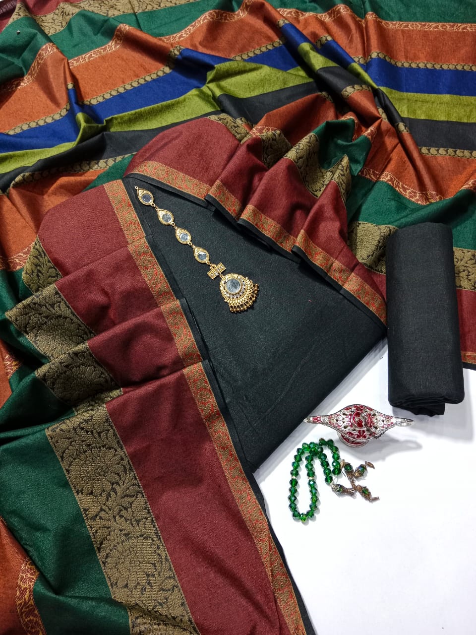 Cotton Khadi with Broshia Jackard Dupatta
