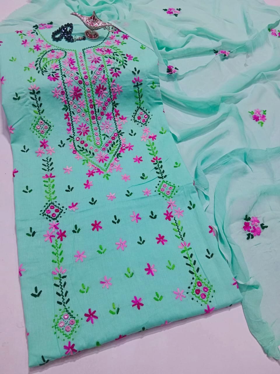 HandWork Pakka Tanka+Mirror Work