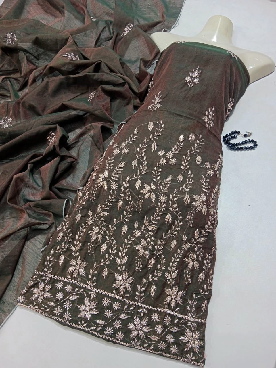 Paper Cotton HandWork LCD Gotta