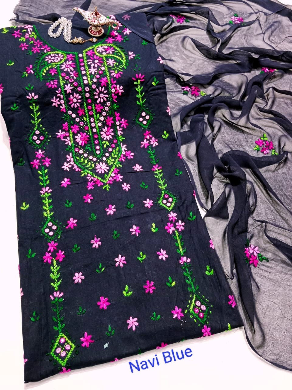 HandWork Pakka Tanka+Mirror Work